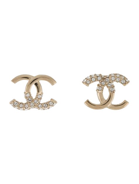 chanel atuds|Stud earrings .